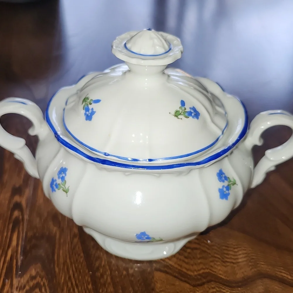 MZ CZECHOSLOVAKIA Floral White and Blue Ceramic Sugar Bowl